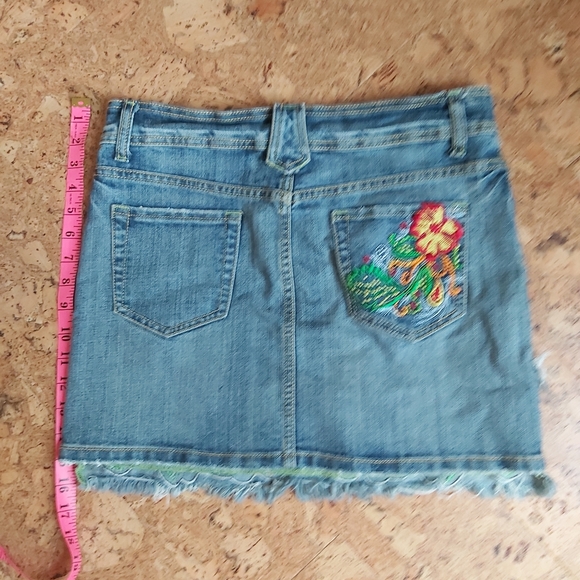 Jean skirt - Picture 2 of 3